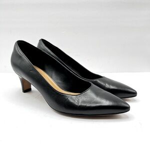 Clarks Women’s Size 9.5 M Black Leather “Crewso Wick” Pumps Heels Work Office